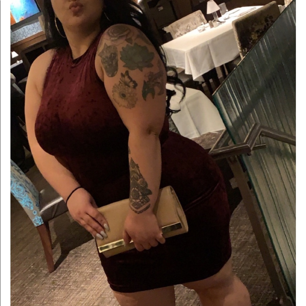 Sleeveless Dress - Picture 4 of 4